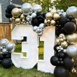 5' Marquee numbers 31